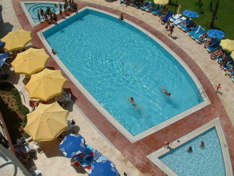 Royal Atlantis Beach Side Exterior foto