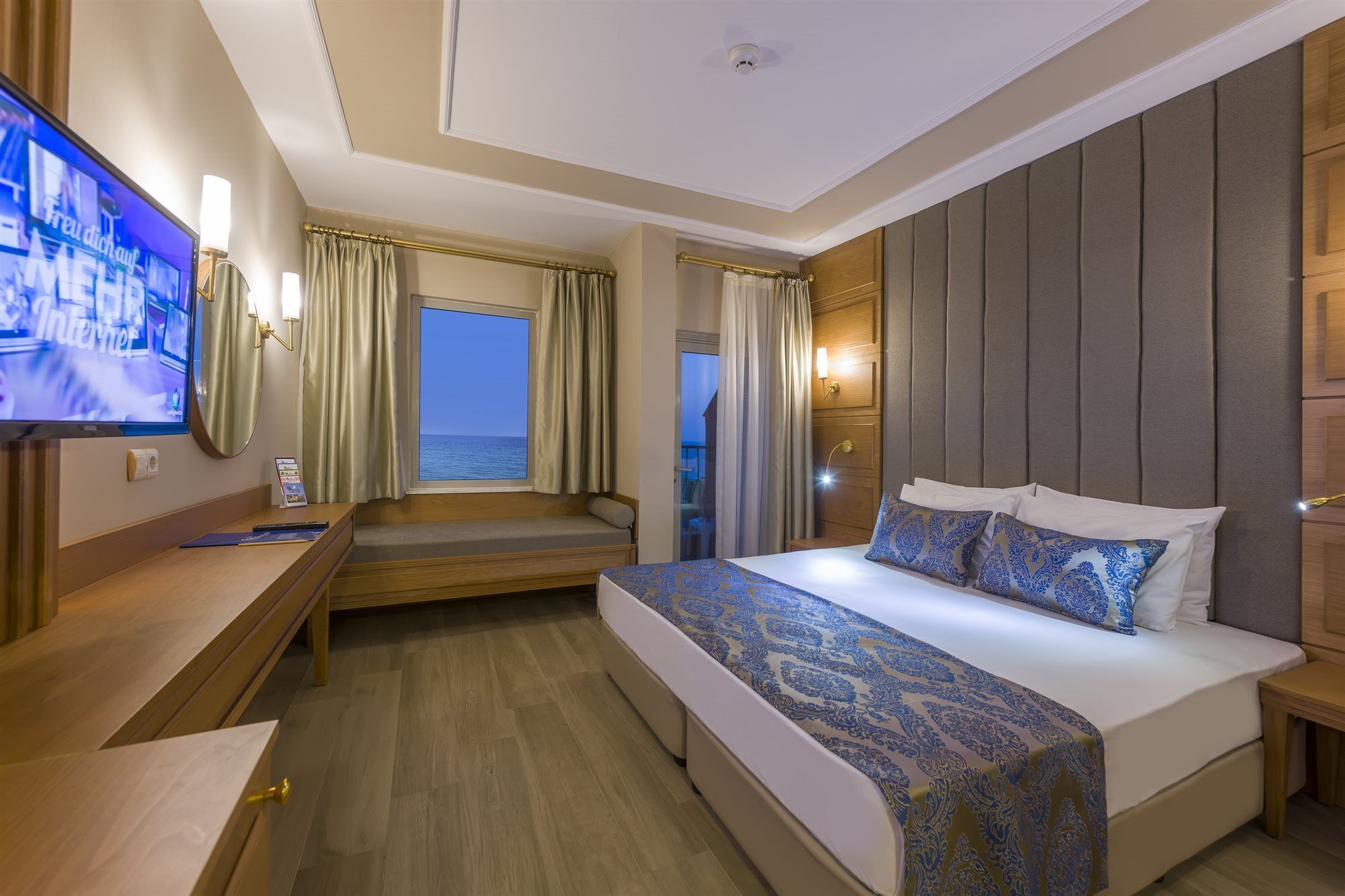 Royal Atlantis Beach Side Exterior foto